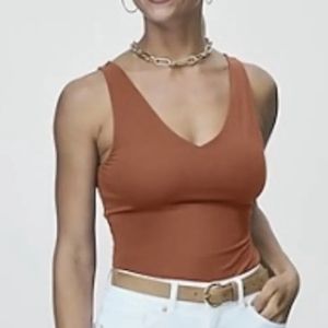 Body Contour Tank Burnt Sienna NWT